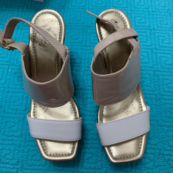 Jessica Simpson wedge sandals - Picture 1 of 4